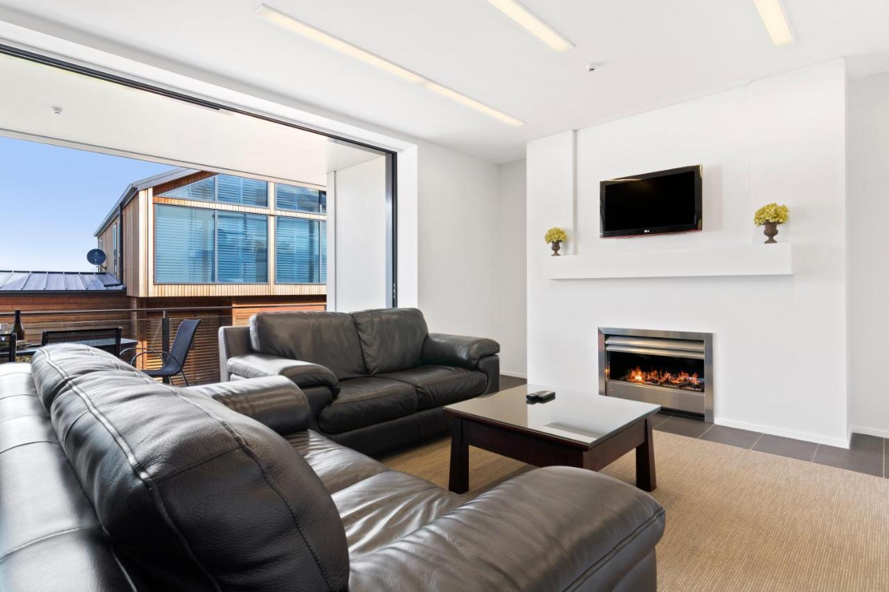 Stunning 2 Bedroom Apartment With Balcony! Квинстаун Экстерьер фото